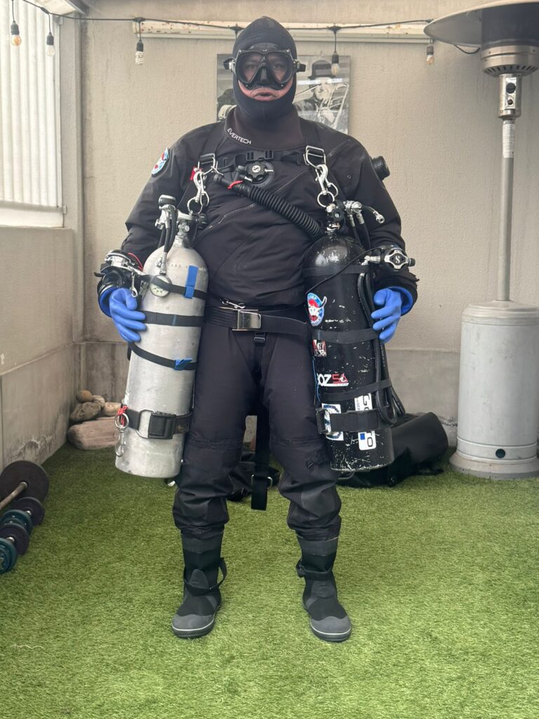 Israel, divemaster experimentado