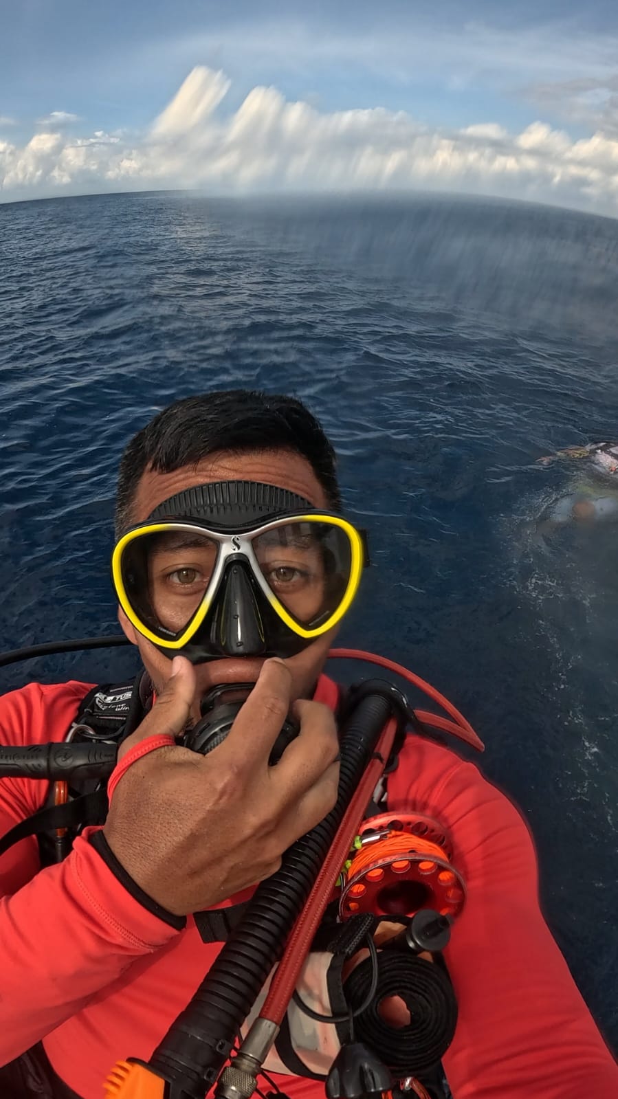 Robinson, PADI Divemaster